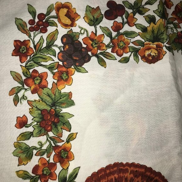 Thanksgiving Napkins Serviettes Cotton Set of 4 - Picture 4 of 4